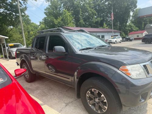 2014 NISSAN FRONTIER S