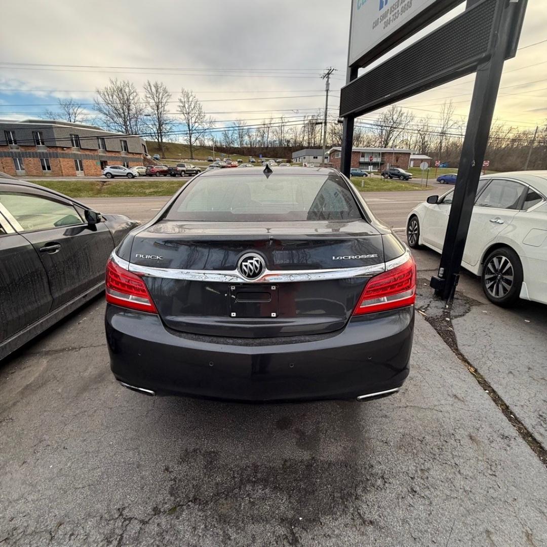 2015 GRAY BUICK LACROSSE LEATHER (1G4GB5G39FF) with an 3.6L engine, Automatic transmission, located at 3338 US Rt. 60 East, Huntington, WV, 25705, (304) 733-9888, 38.411072, -82.379471- Photo#3
