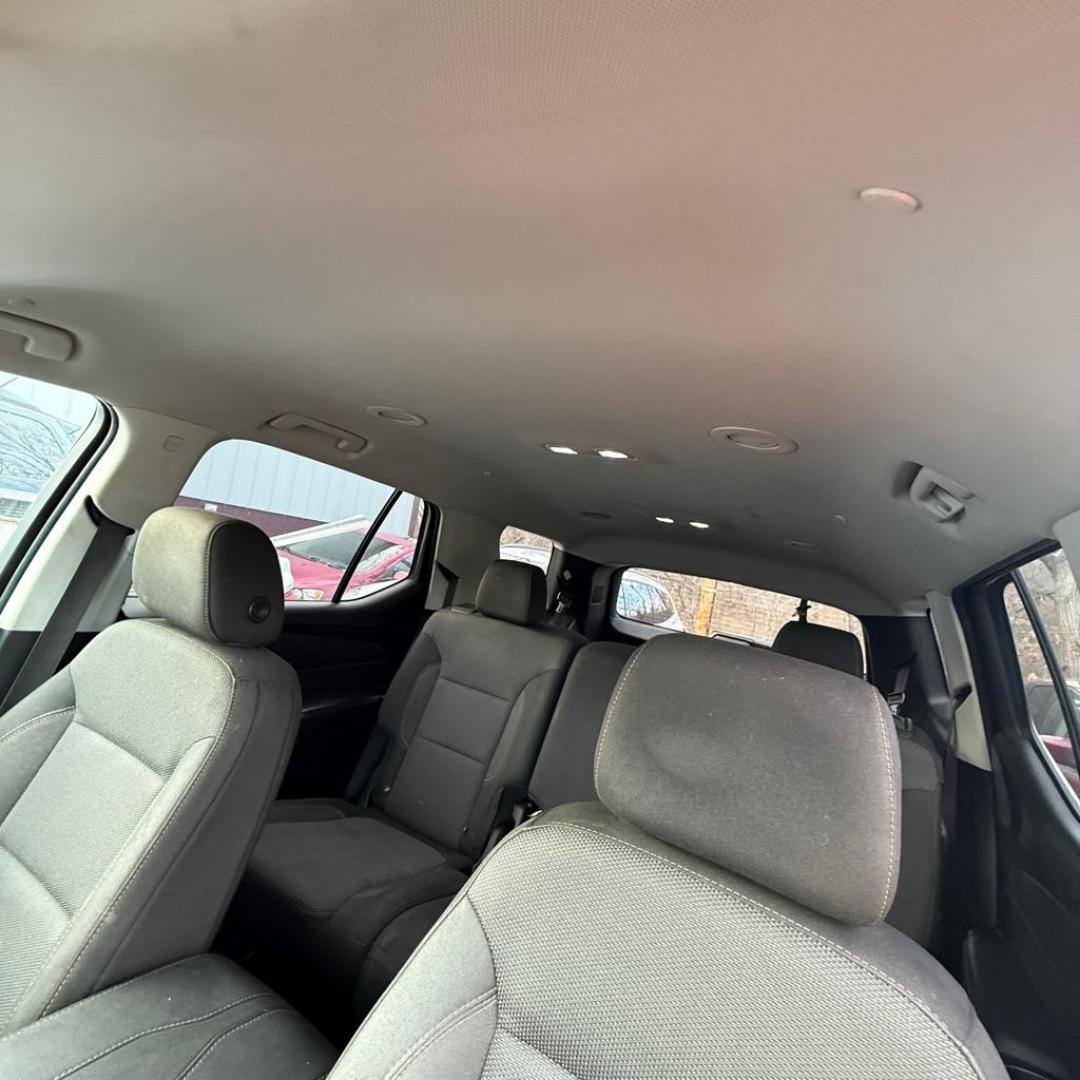 2019 BLACK CHEVROLET TRAVERSE LS (1GNERFKW7KJ) with an 3.6L engine, Automatic transmission, located at 3338 US Rt. 60 East, Huntington, WV, 25705, (304) 733-9888, 38.411072, -82.379471 - Photo#7