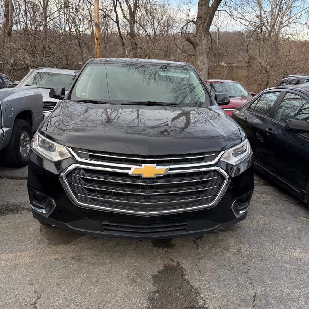 photo of 2019 CHEVROLET TRAVERSE LS