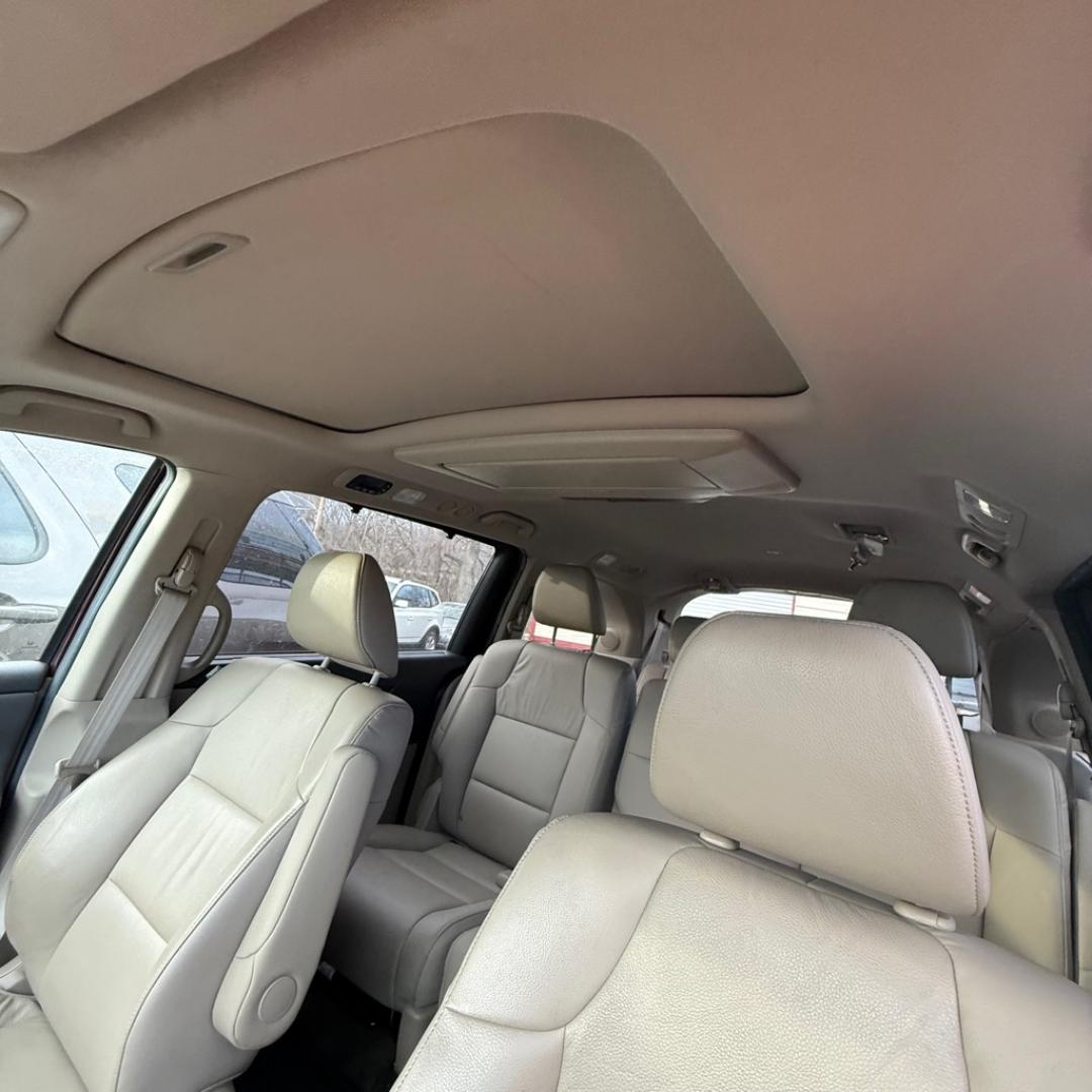 2013 BURGAN HONDA ODYSSEY TOURING (5FNRL5H9XDB) with an 3.5L engine, Automatic transmission, located at 3338 US Rt. 60 East, Huntington, WV, 25705, (304) 733-9888, 38.411072, -82.379471- Photo#7