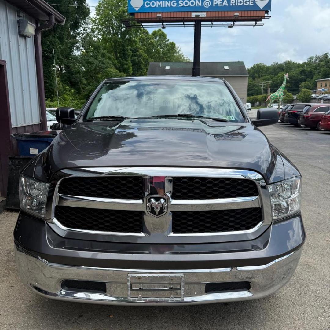 2017 GRAY RAM 1500 SLT (1C6RR7GG7HS) with an 3.6L engine, Automatic transmission, located at 3338 US Rt. 60 East, Huntington, WV, 25705, (304) 733-9888, 38.411072, -82.379471 - Photo#0