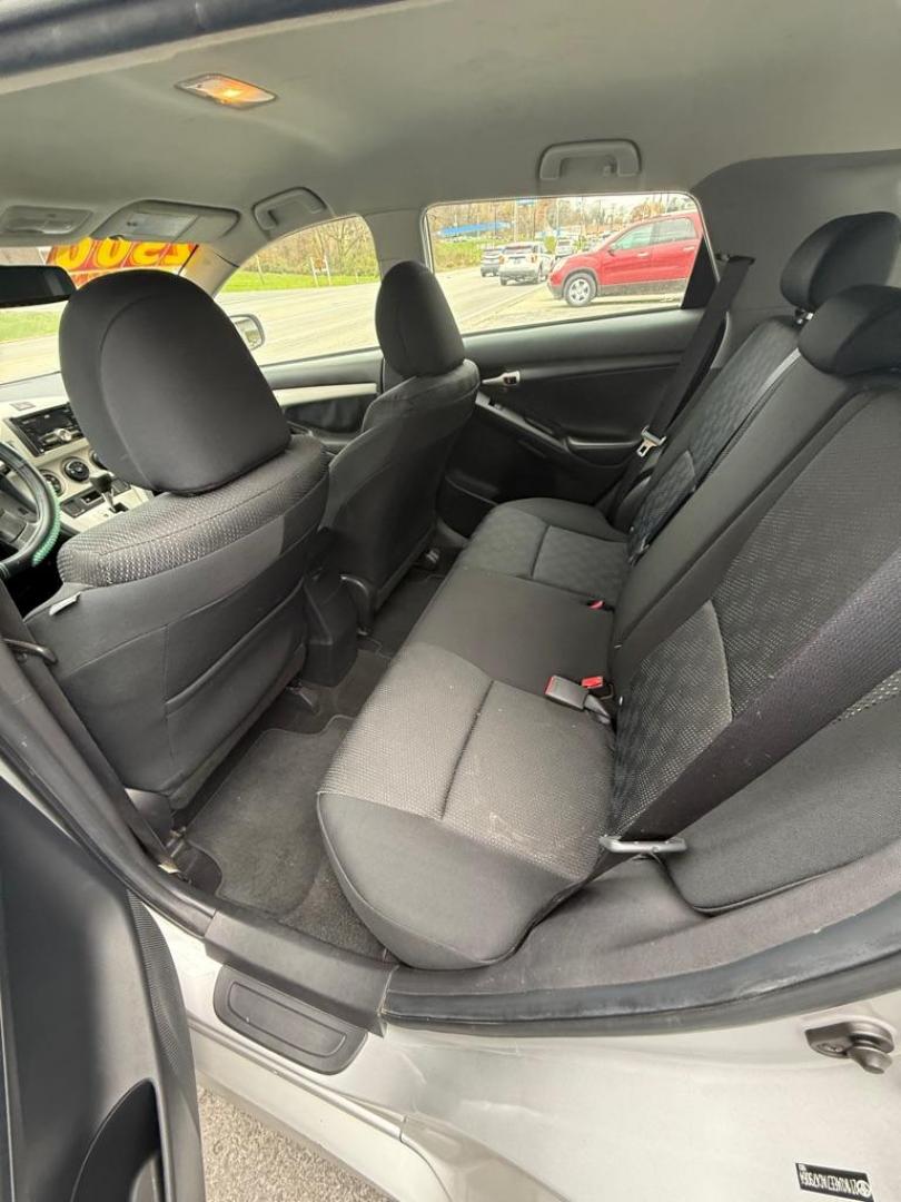 2010 SILVER TOYOTA COROLLA MATRIX (2T1KU4EE7AC) with an 1.8L engine, Automatic transmission, located at 3338 US Rt. 60 East, Huntington, WV, 25705, (304) 733-9888, 38.411072, -82.379471 - Photo#7
