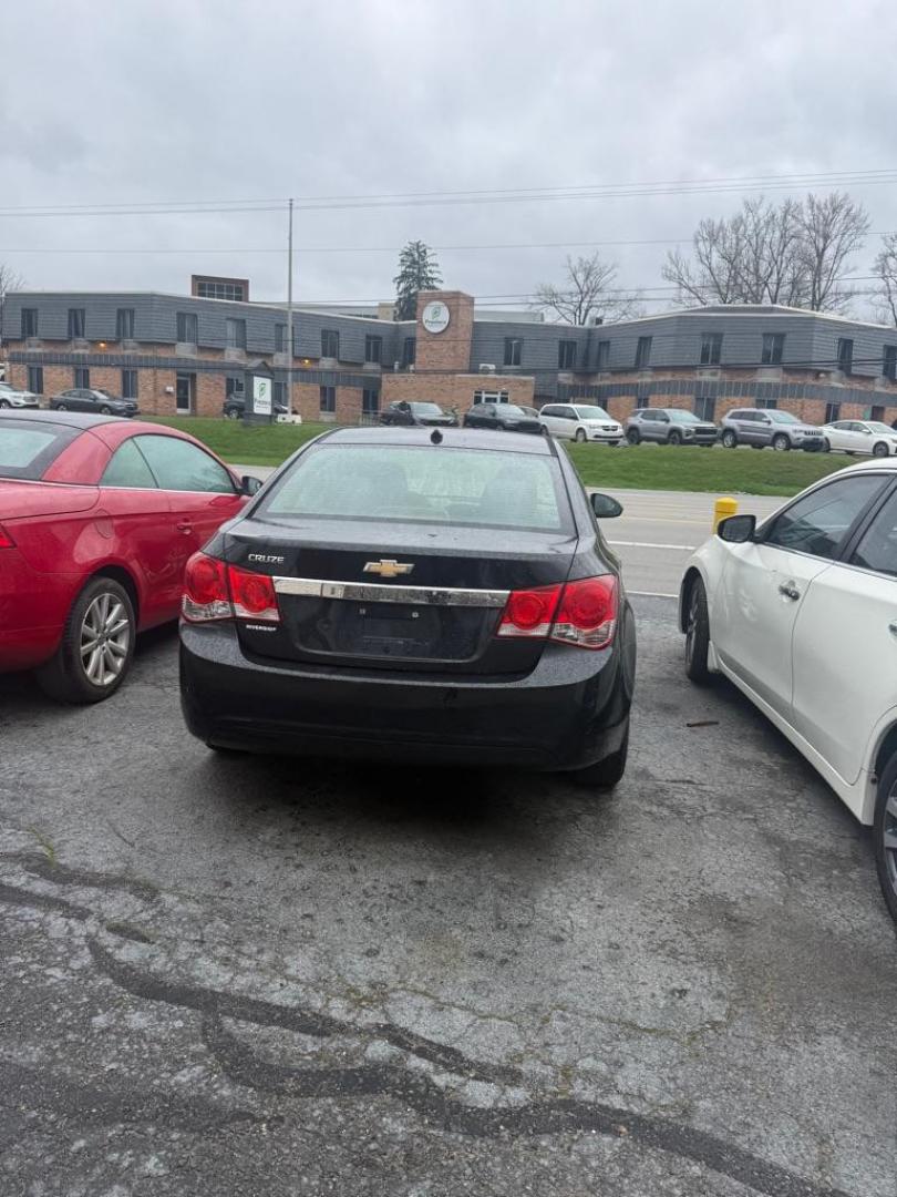 2014 BLACK CHEVROLET CRUZE LS (1G1PA5SH0E7) with an 1.8L engine, Automatic transmission, located at 3338 US Rt. 60 East, Huntington, WV, 25705, (304) 733-9888, 38.411072, -82.379471 - Photo#3