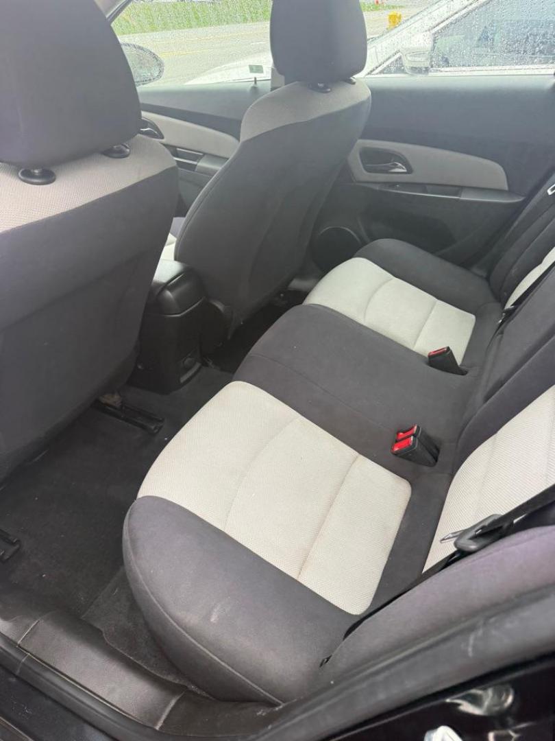 2014 BLACK CHEVROLET CRUZE LS (1G1PA5SH0E7) with an 1.8L engine, Automatic transmission, located at 3338 US Rt. 60 East, Huntington, WV, 25705, (304) 733-9888, 38.411072, -82.379471 - Photo#7