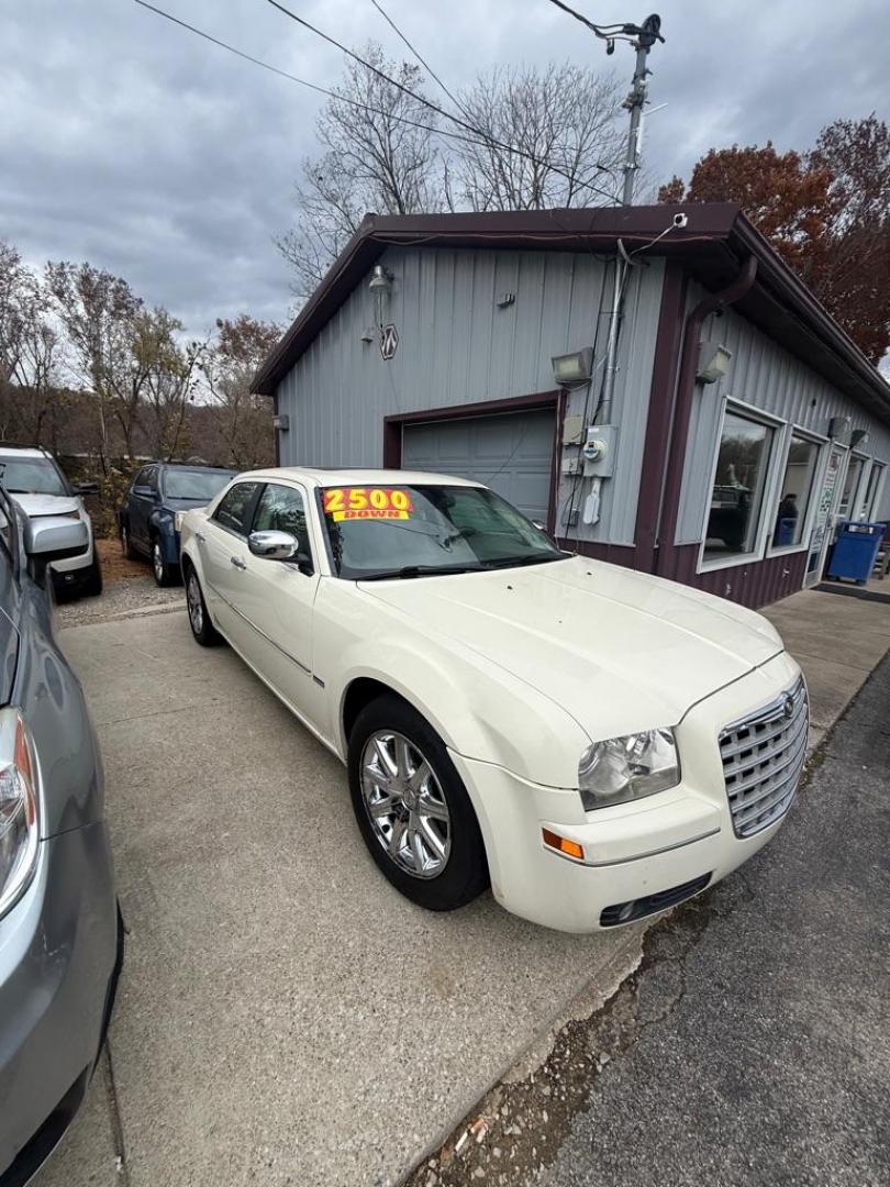 2010 BEIGE CHRYSLER 300 TOURING (2C3CA5CVXAH) with an 3.5L engine, Automatic transmission, located at 3338 US Rt. 60 East, Huntington, WV, 25705, (304) 733-9888, 38.411072, -82.379471 - Photo#2