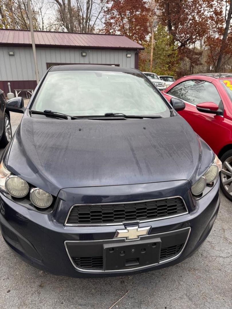 2015 BLUE CHEVROLET SONIC LT (1G1JC5SH5F4) with an 1.8L engine, Automatic transmission, located at 3338 US Rt. 60 East, Huntington, WV, 25705, (304) 733-9888, 38.411072, -82.379471 - Photo#0